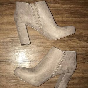 Steve Madden Boots